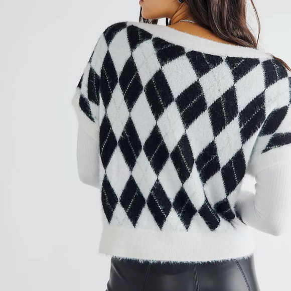 free people through the motions vest - Picture 2 of 5